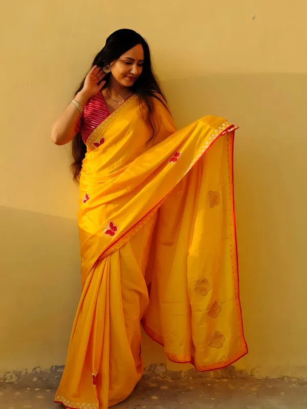 Women's_Designer_Chinon_Silk_Butterfly_Patch_Work_with_Diamond_Lace_Saree_&_Unstitched_Blouse_Piece