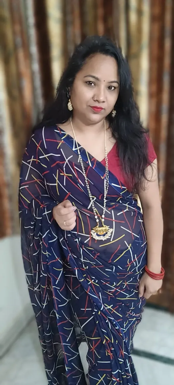 Elegant_Printed_Georgette_Saree_With_Unstitched_Blouse