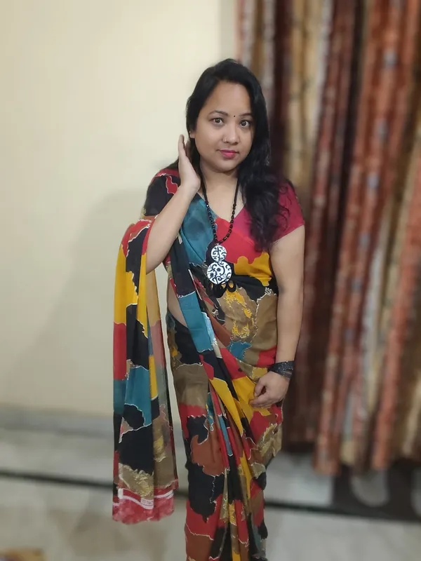 Elegant_Printed_Georgette_Saree_With_Unstitched_Blouse