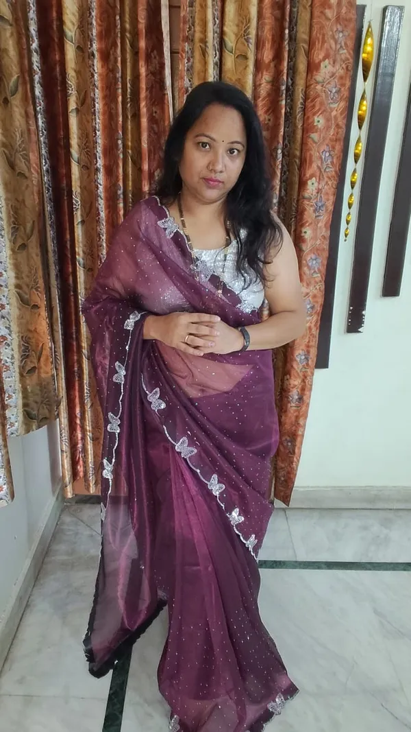Elegant_Net_Diamond_Lace_Work_Saree_with_Unstitched_Blouse