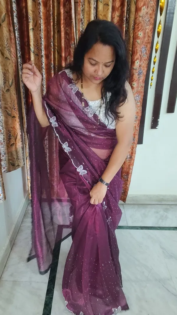 Elegant_Net_Diamond_Lace_Work_Saree_with_Unstitched_Blouse