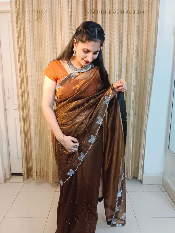 Elegant_Net_Diamond_Lace_Work_Saree_with_Unstitched_Blouse