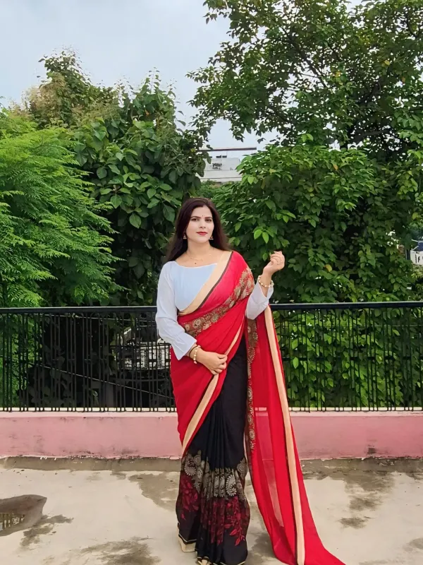 Women's_Printed_Georgette_Saree_With_Unstitched_Blouse_Piece