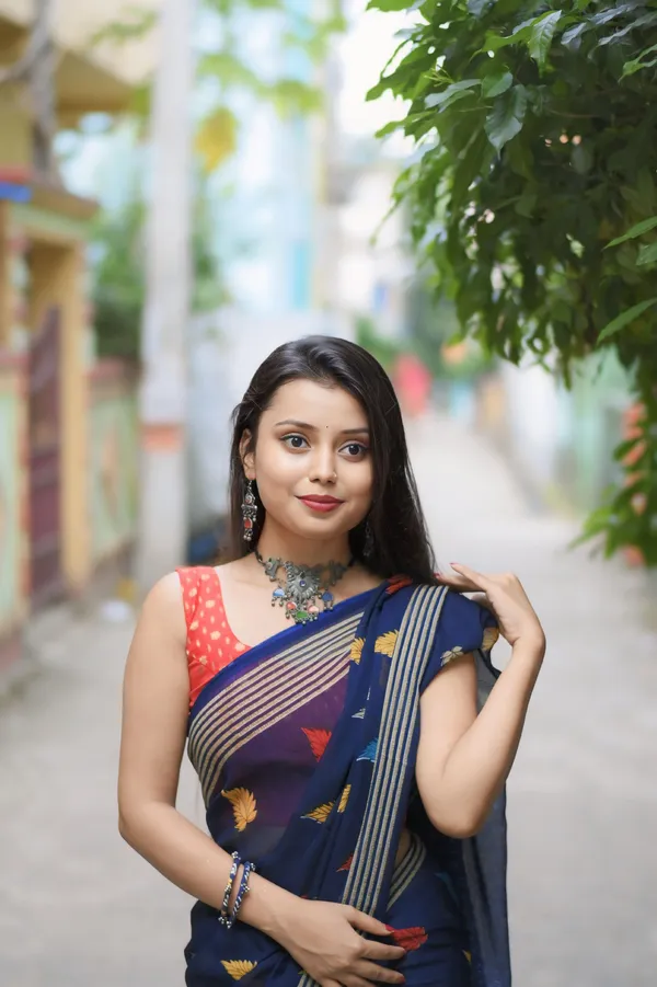 Women's_Printed_Georgette_Saree_With_Unstitched_Blouse_Piece
