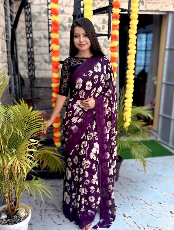 Women's_Printed_Georgette_Saree_With_Unstitched_Blouse_Piece