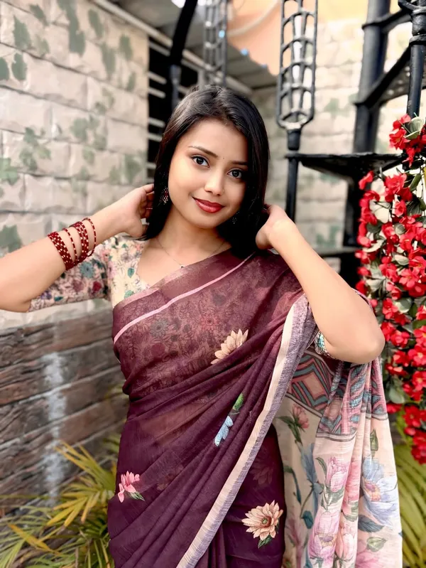Digital_Print_Cotton_Linen_Saree_With_Unstitched_Blouse_Piece