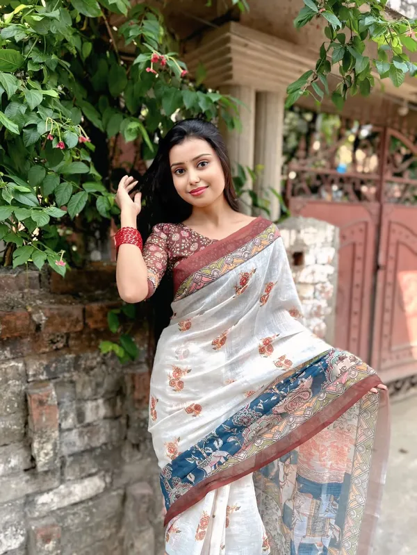 Digital_Print_Cotton_Linen_Saree_With_Unstitched_Blouse_Piece