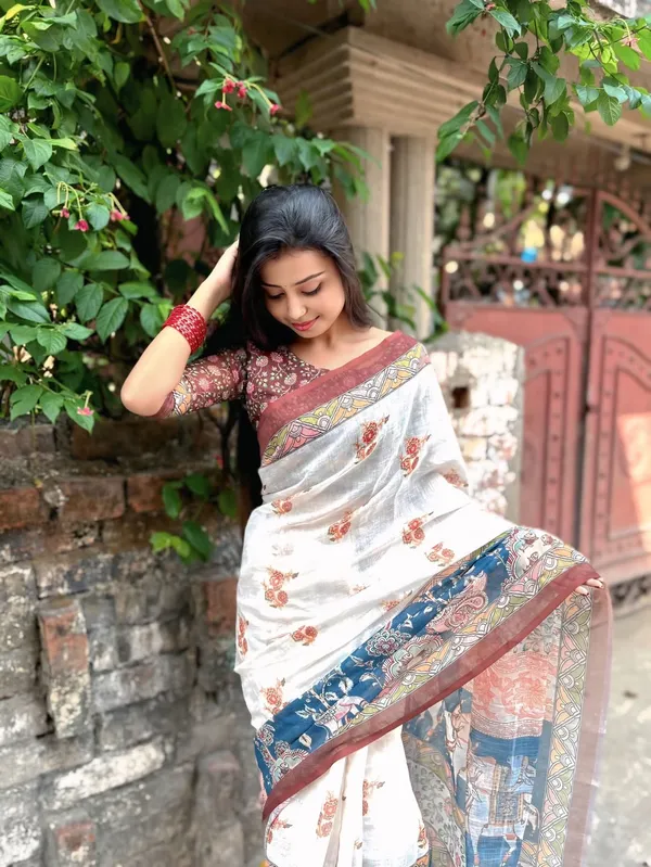 Digital_Print_Cotton_Linen_Saree_With_Unstitched_Blouse_Piece