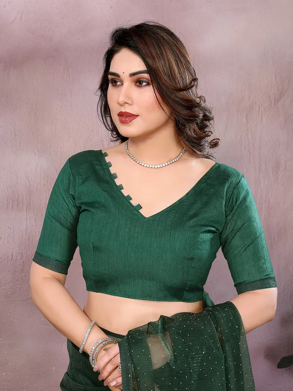 Net_Fabric_Lace_Border_Saree_With_Unstitched_Blouse_Piece_(Dark_Green)