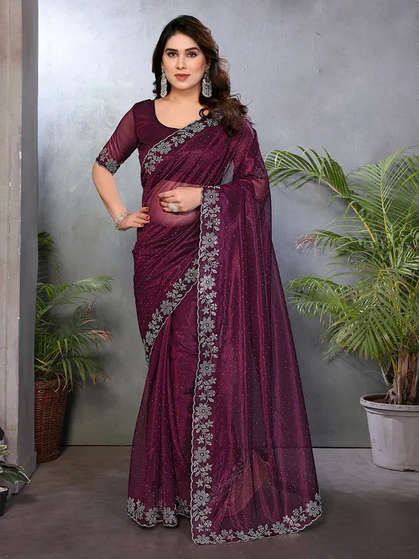 Net_Diamond_Lace_Work_Saree_With_Unstitched_Blouse_Piece_(Wine)