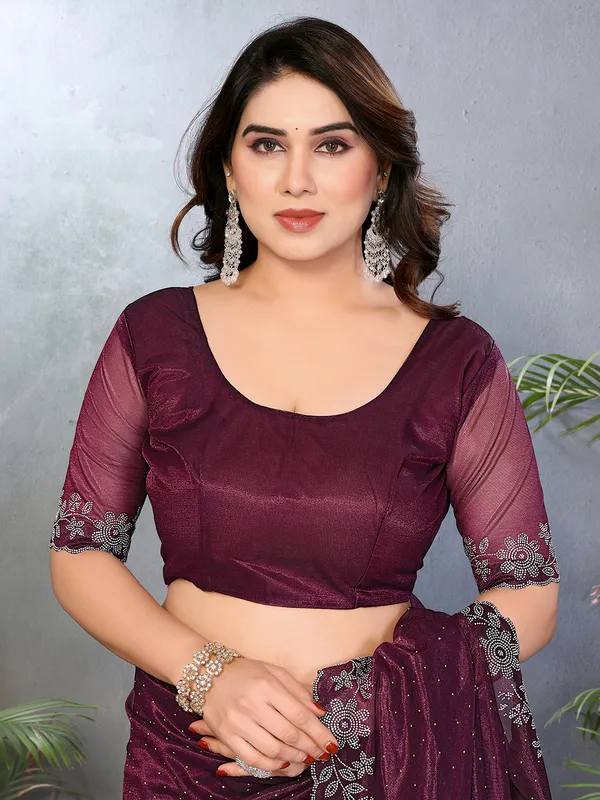 Net_Diamond_Lace_Work_Saree_With_Unstitched_Blouse_Piece_(Wine)