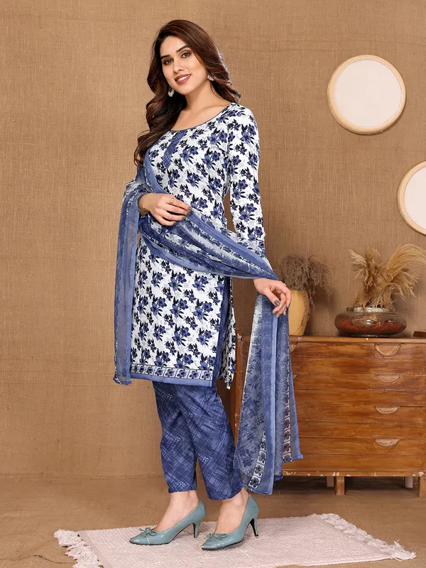 Crepe_Floral_Print,_Striped_Salwar_Suit_Material
