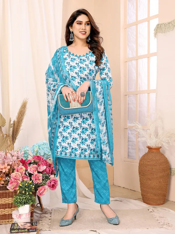 Crepe_Floral_Print,_Striped_Salwar_Suit_Material