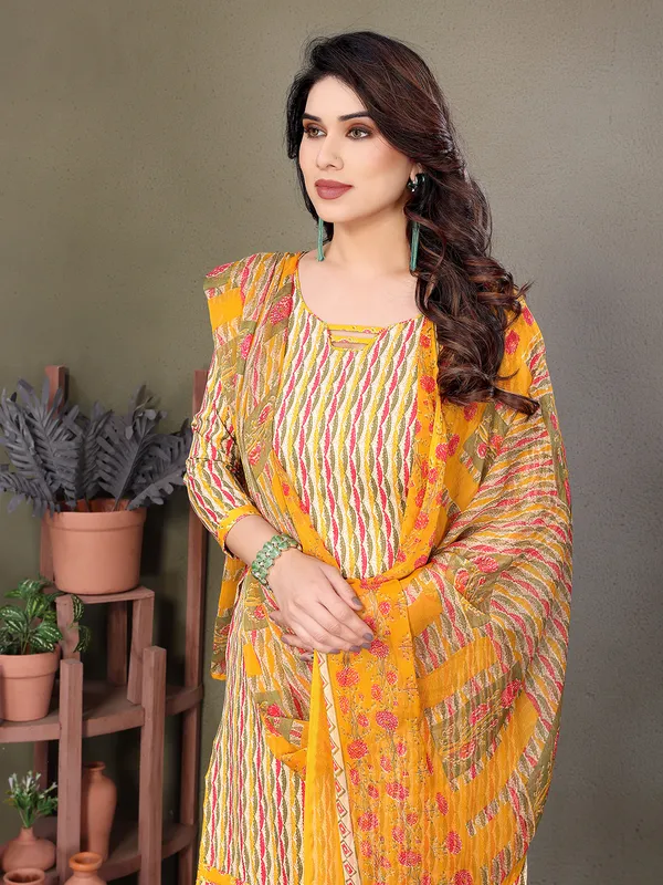 Crepe_Floral_Print,_Striped_Salwar_Suit_Material