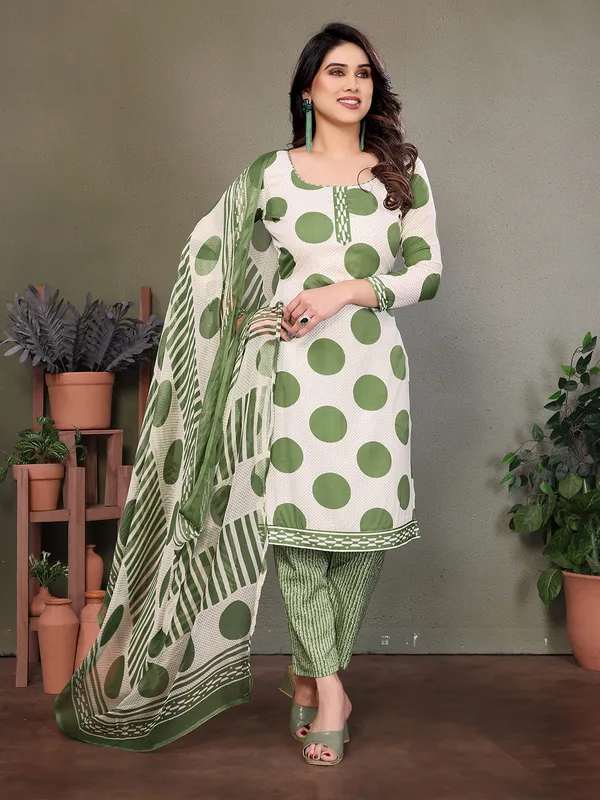 Crepe_Floral_Print,_Striped_Salwar_Suit_Material