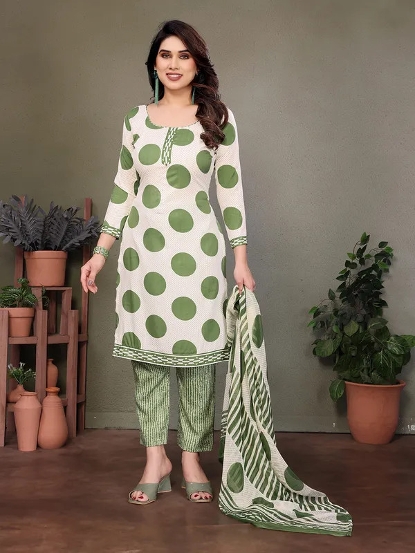 Crepe_Floral_Print,_Striped_Salwar_Suit_Material