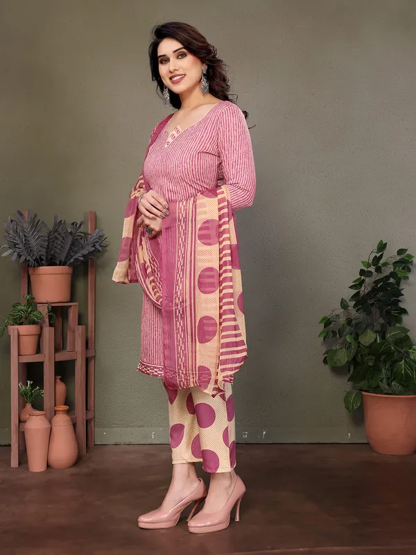 Crepe_Floral_Print,_Striped_Salwar_Suit_Material