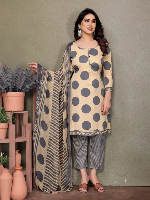Crepe_Floral_Print,_Striped_Salwar_Suit_Material