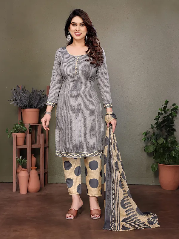Crepe_Floral_Print,_Striped_Salwar_Suit_Material