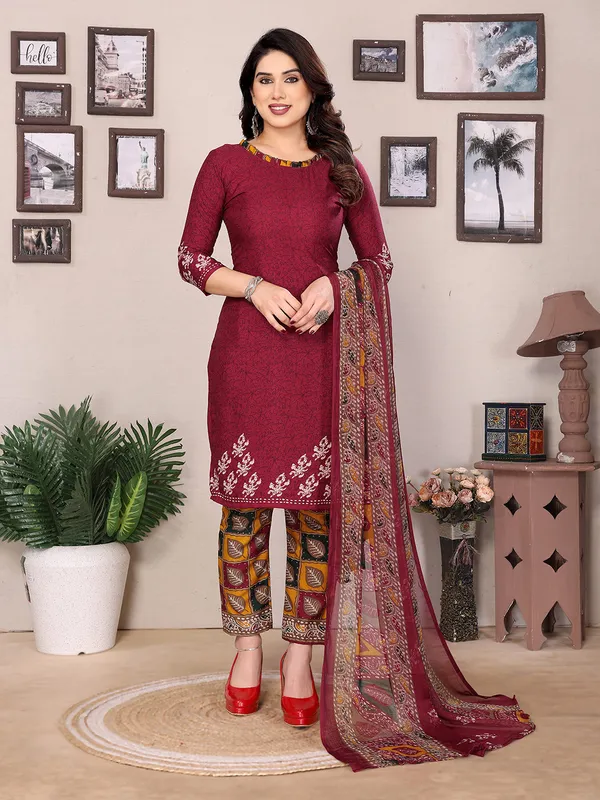 ANAND_Crepe_Floral_Print,_Paisley_Salwar_Suit_Material