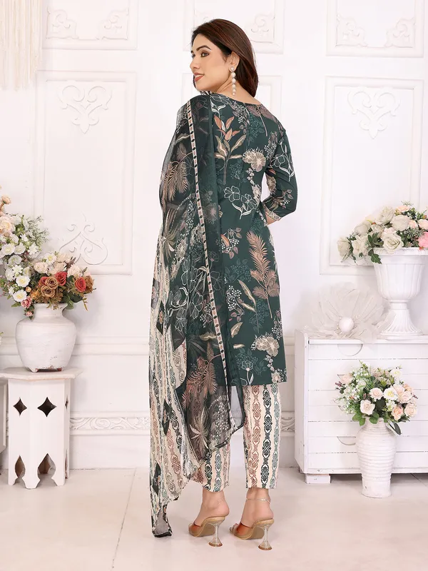 ANAND_Crepe_Floral_Print,_Paisley_Salwar_Suit_Material