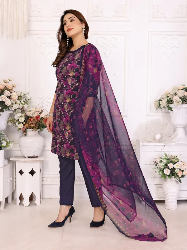 ANAND_Crepe_Floral_Print,_Paisley_Salwar_Suit_Material