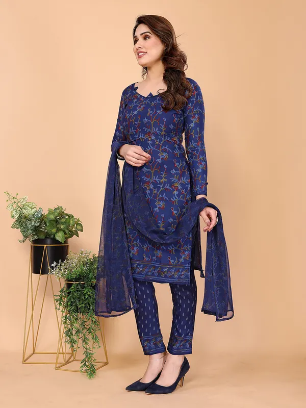 ANAND_Crepe_Floral_Print,_Paisley_Salwar_Suit_Material
