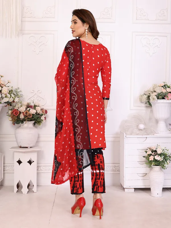 Crepe_Floral_Print,_Striped_Salwar_Suit_Material