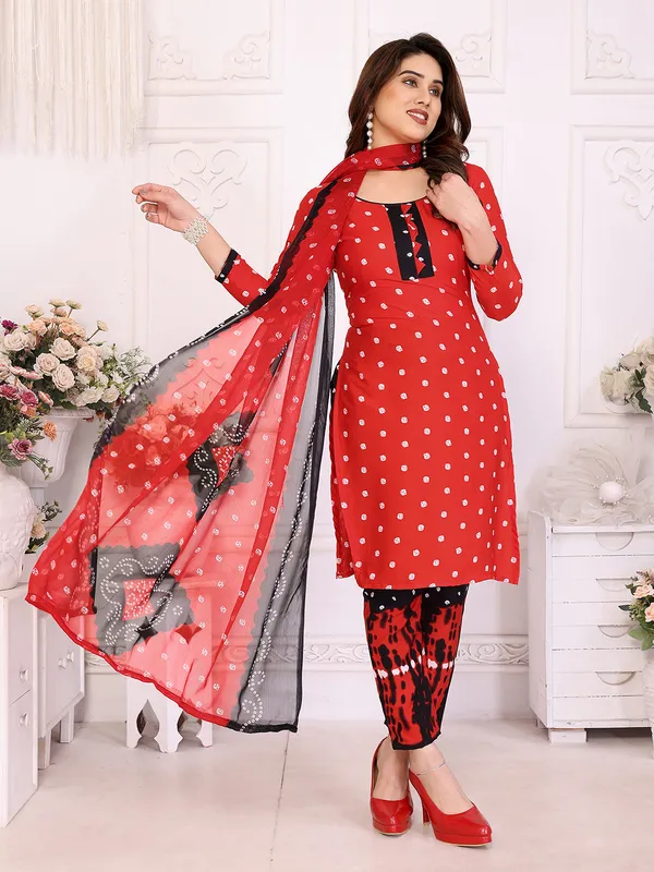 Crepe_Floral_Print,_Striped_Salwar_Suit_Material