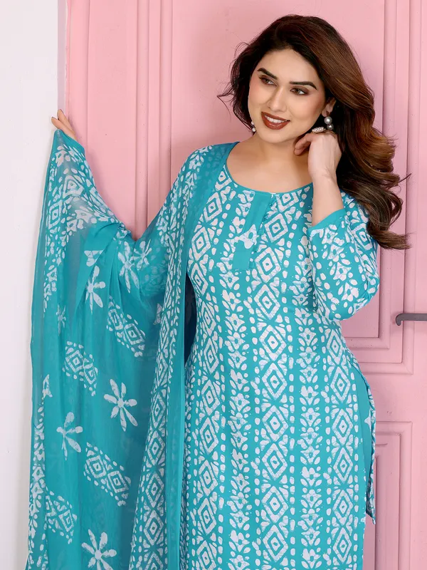 Unstitched_Printed_Crepe_Salwar_Suit_Material