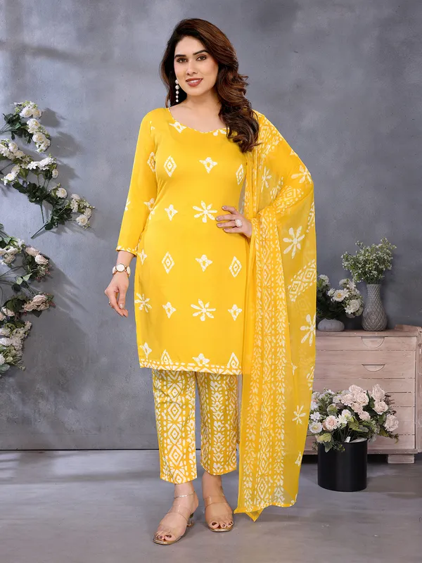 Unstitched_Printed_Crepe_Salwar_Suit_Material