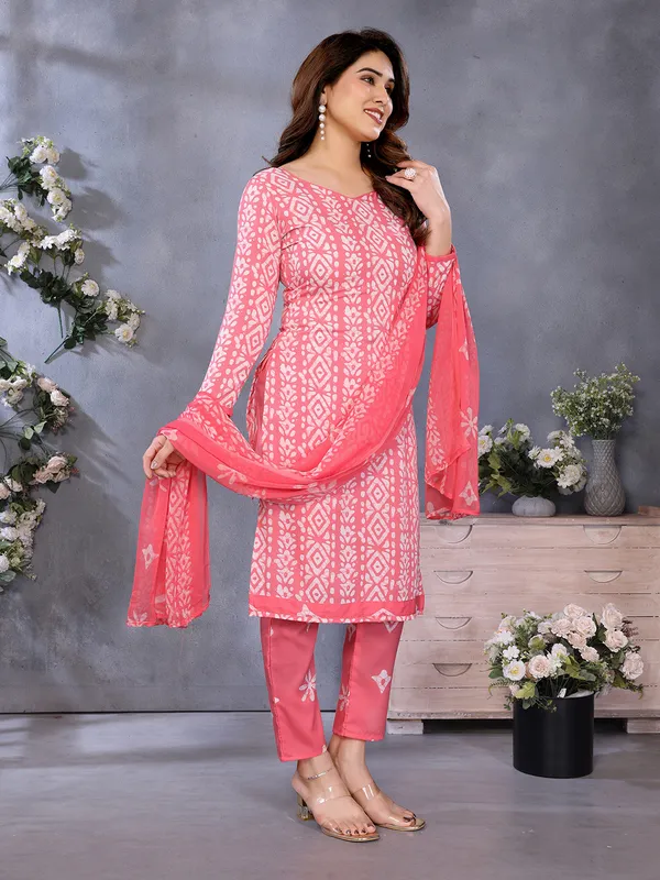 Unstitched_Printed_Crepe_Salwar_Suit_Material