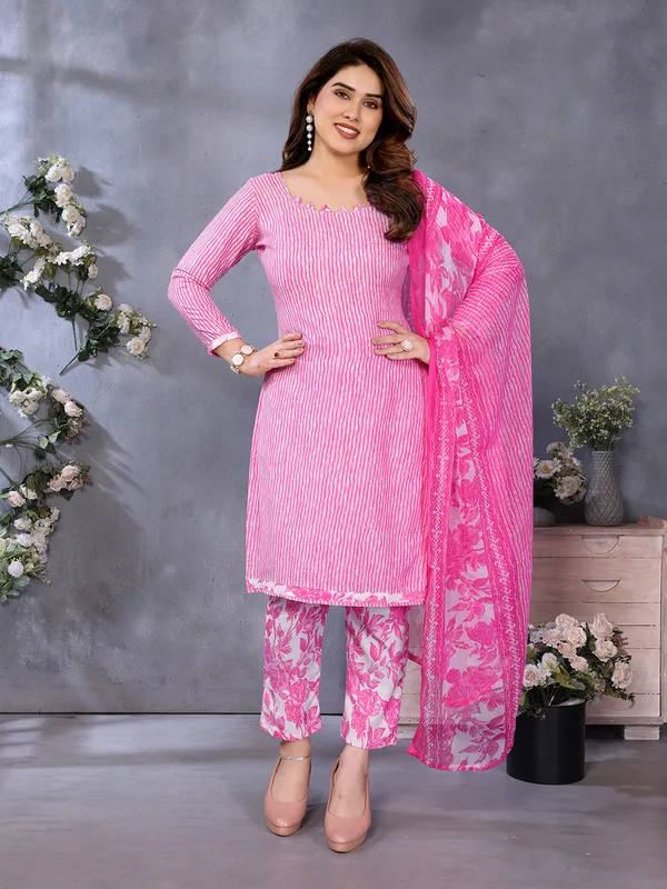 Unstitched_Printed_Crepe_Salwar_Suit_Material