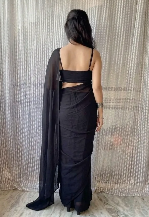 Elegant_Solid_Chiffon_Plain_Dyed_Saree_With_Unstitched_Blouse_Piece