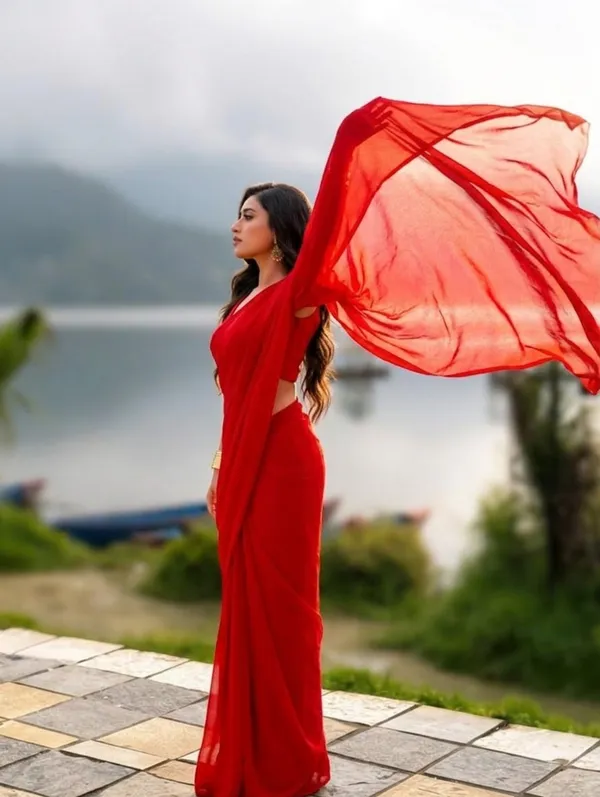 Plain_Dyed_Daily_Wear_Georgette_Saree_With_Unstitched_Blouse_Piece