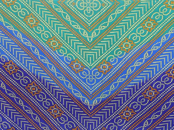 Ombre,_Paisley,_Printed_Bandhani_Georgette_Saree��(Blue,_Green)