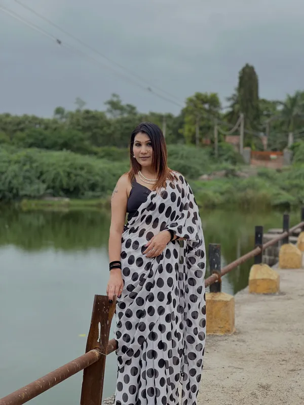 Printed_Daily_Wear_Georgette_Saree_With_Unstitched_Blouse_Piece