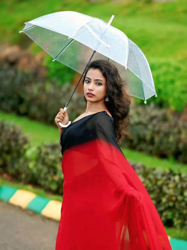 Daily_Wear_Georgette_Padding_Saree_With_Unstitched_Blouse_Piece
