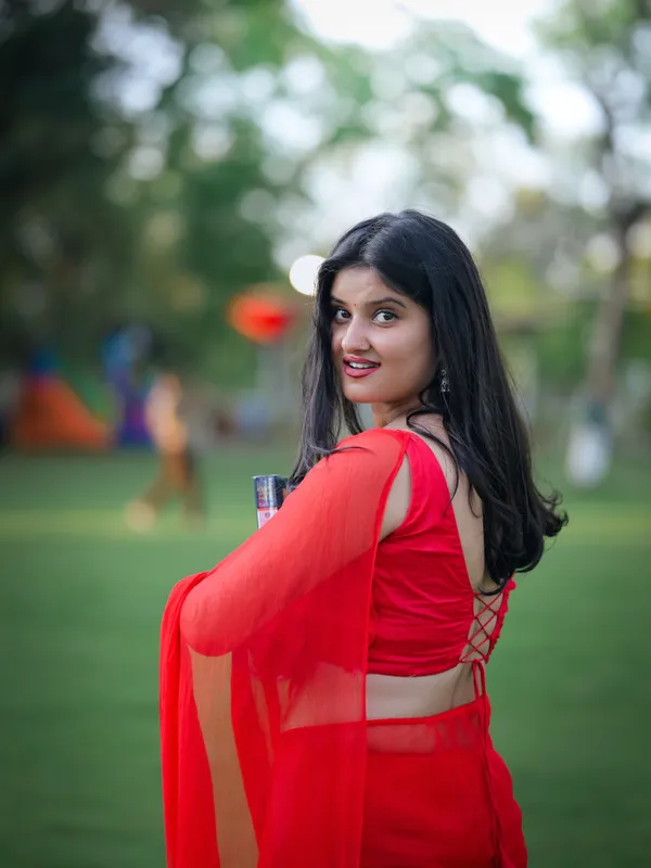 Plain_Dyed_Daily_Wear_Georgette_Saree_With_Unstitched_Blouse_Piece