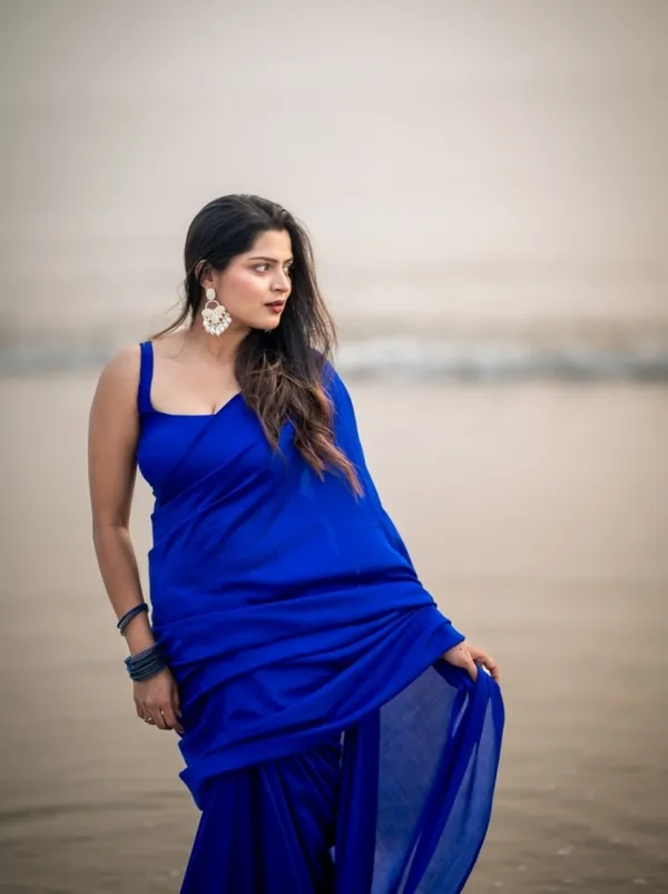 Plain_Dyed_Daily_Wear_Georgette_Saree_With_Unstitched_Blouse_Piece