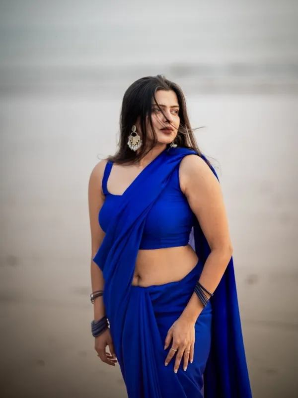 Plain_Dyed_Daily_Wear_Georgette_Saree_With_Unstitched_Blouse_Piece