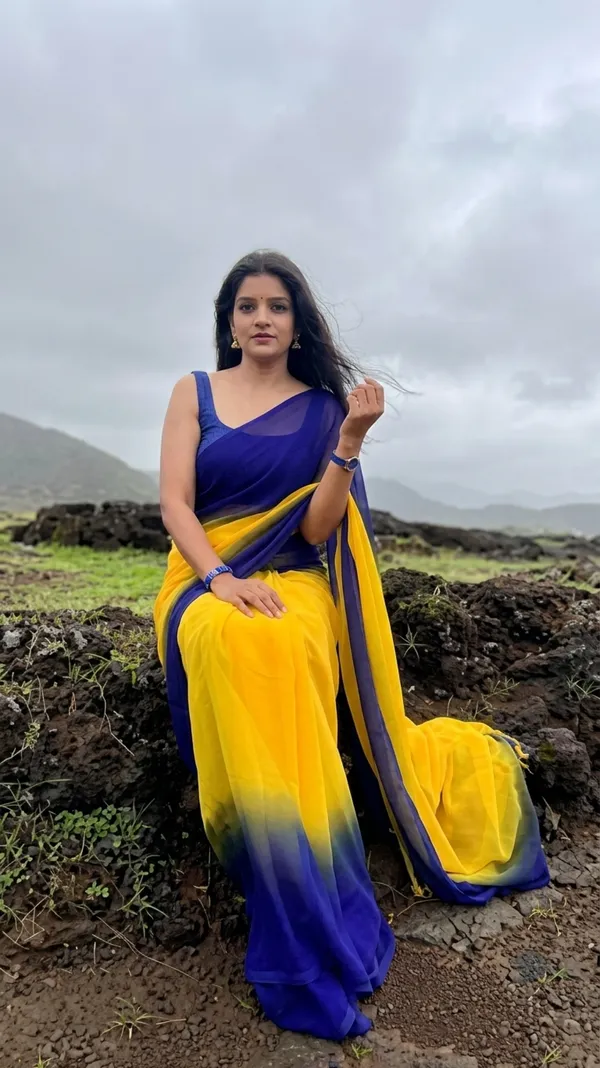 Daily_Wear_Georgette_Padding_Saree_With_Unstitched_Blouse_Piece