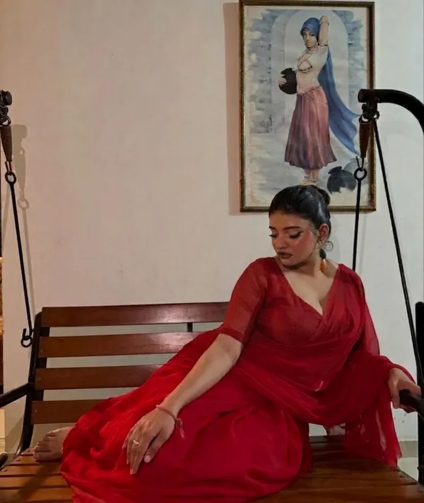 Plain_Dyed_Daily_Wear_Georgette_Saree_With_Unstitched_Blouse_Piece