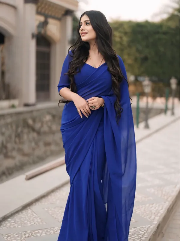 Plain_Dyed_Daily_Wear_Georgette_Saree_With_Unstitched_Blouse_Piece