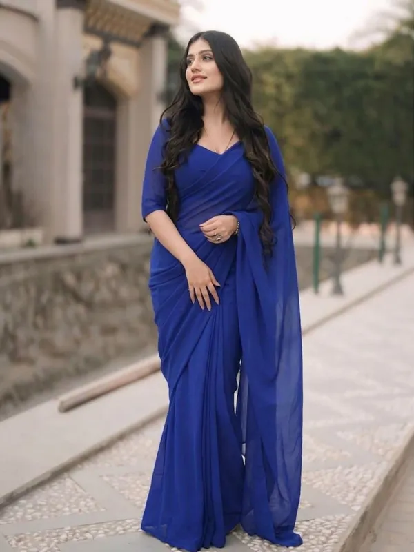 Plain_Dyed_Daily_Wear_Georgette_Saree_With_Unstitched_Blouse_Piece