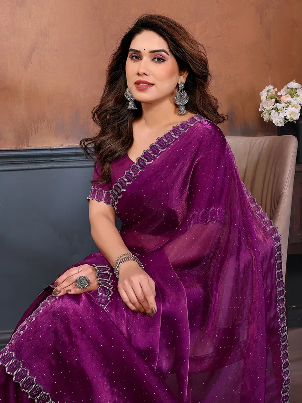 Women's_Soft_Zimmy_Choo_Silk_Fabric_Stone_Work_Saree_(WINE)