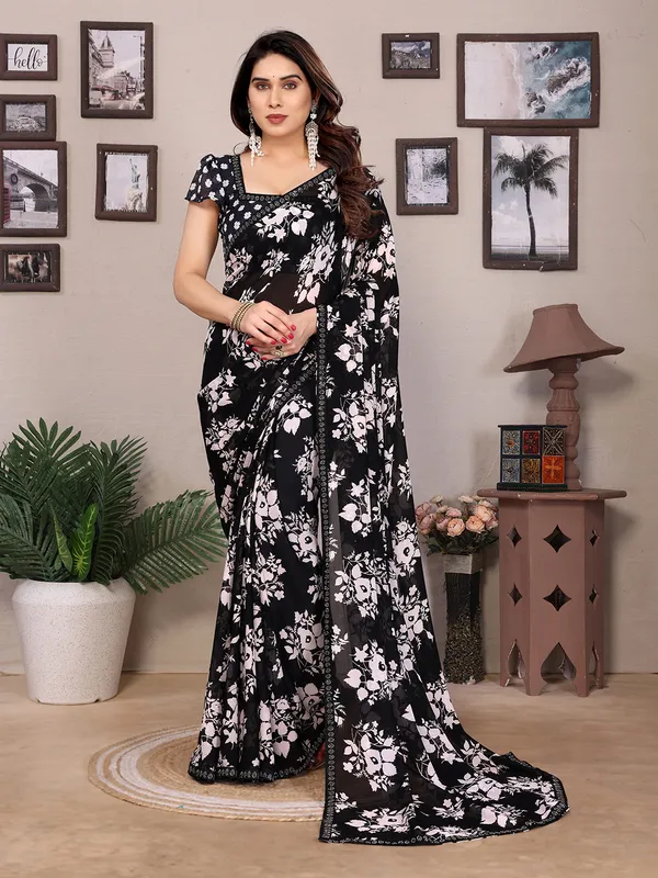 Georgette_Diamond_lace_Border_Saree_With_Unstitched_Blouse_Piece