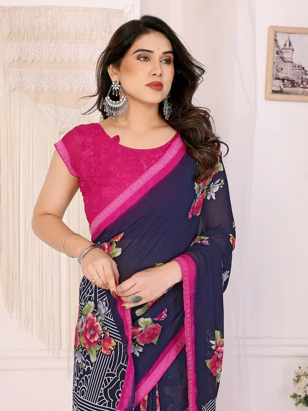 Georgette_Diamond_lace_Border_Saree_With_Unstitched_Blouse_Piece