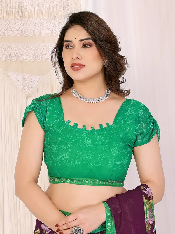 Georgette_Diamond_lace_Border_Saree_With_Unstitched_Blouse_Piece