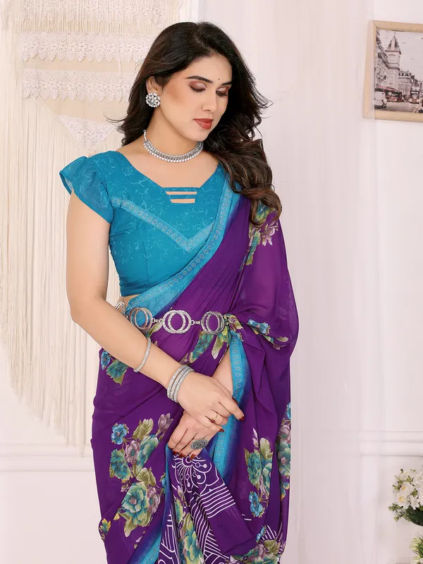 Georgette_Diamond_lace_Border_Saree_With_Unstitched_Blouse_Piece